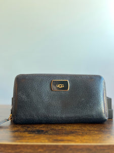 UGG Black Leather Zip Around Wallet Soft