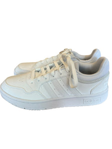 Adidas white sneakers-7.5 NIB