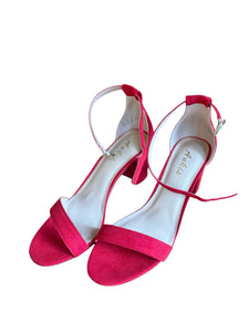 Ankis red strapy heels NIB- 6.5