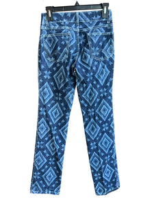 Wrangler Retro Mae Straight Leg Printed Jeans Size 0 x 32 Blue Aztec Southwest