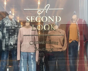 a 2nd look consignment