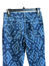 Load image into Gallery viewer, Wrangler Retro Mae Straight Leg Printed Jeans Size 0 x 32 Blue Aztec Southwest
