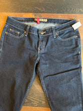 Load image into Gallery viewer, BKE Madison Skinny Jeans- 30X 31.5
