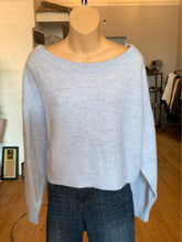 Load image into Gallery viewer, Divided baby blue ribbed cropped sweater- L
