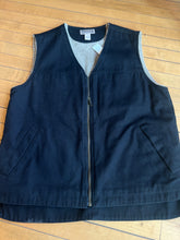 Load image into Gallery viewer, Duluth Trading Co Black Lined Canvas Vest L
