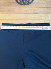 Load image into Gallery viewer, American Giant Black Ponte Kick Flare Crop Yoga Pant Pull On Size 10
