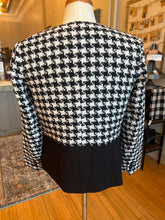 Load image into Gallery viewer, Talbots Black White Houndstooth Button Down Blazer Wool Pockets NWT 8 Petite
