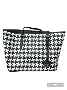 Michael Kors black white Houndstooth small shoulder purse-NEW