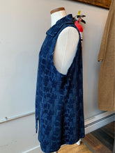 Load image into Gallery viewer, Parsley and Sage-Blue Button-Front Long Vest-L
