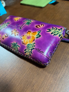 Hawaii purple tropical patterned clutch