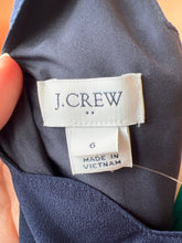 Load image into Gallery viewer, J Crew Navy Scallop Tank 6
