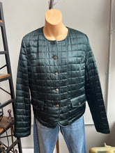 Load image into Gallery viewer, Marshall Fields Silk Quilted Black Jacket Blazer 6
